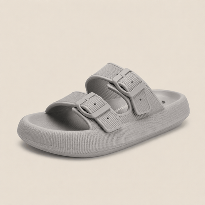 Pillow Sandals by Qonfrt.